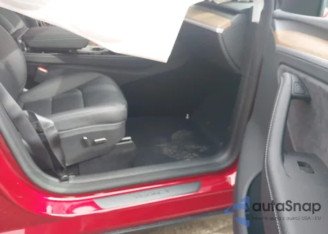 2025 Tesla Model Y Long Range Dual Motor All-Wheel Drive из США, поврежденный, VIN 7SAYGDEE2SA363107